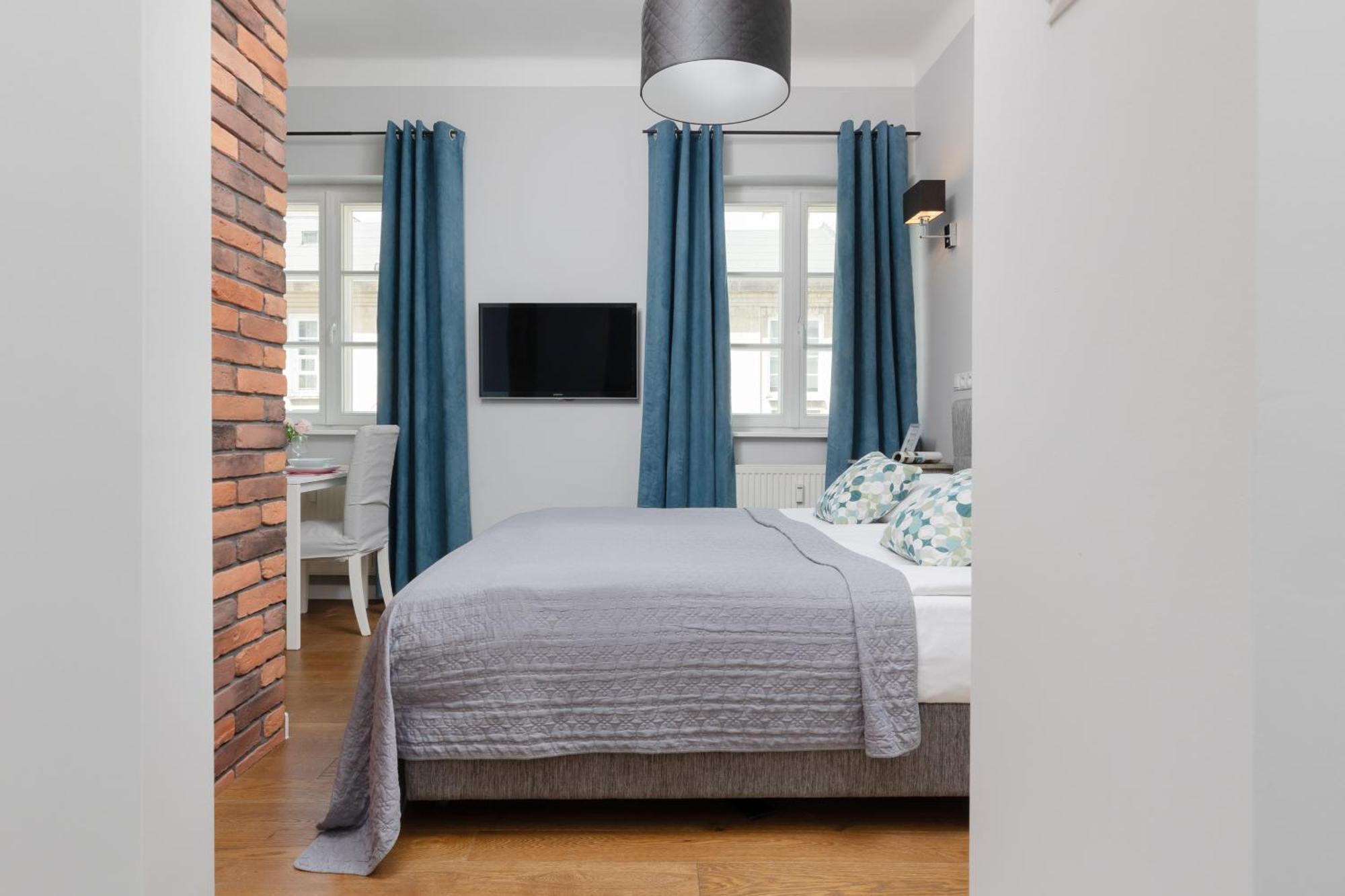 City Center Aparthotel Chmielna By Noclegi Renters ワルシャワ エクステリア 写真